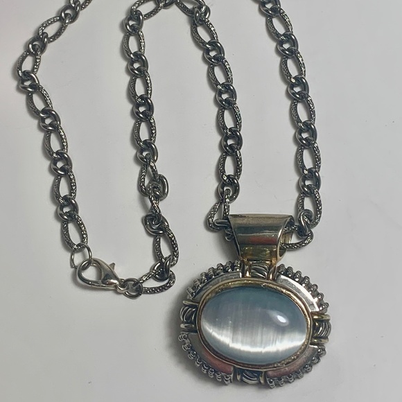 Lot of 6 Smoky Grey & Dusty Purple Mix & Match Glass, Stone, Shell Necklaces - Picture 6 of 15